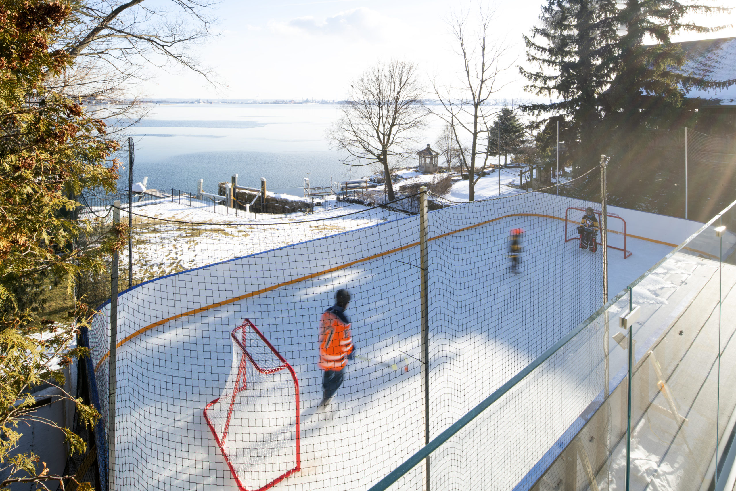 Portable refrigerated rink 24’x50′